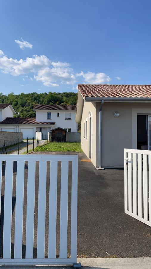Maison Flore Arena, Gendarmerie, Rocade ブリアック エクステリア 写真